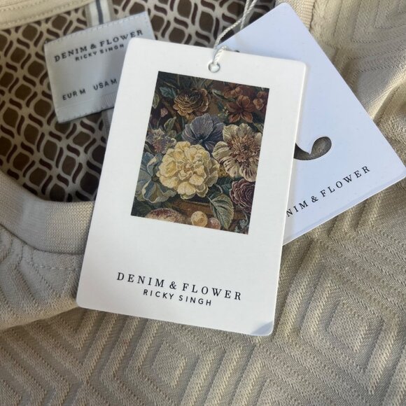 Denim & Flower Textured Crew Neck Tshirt Mens Medium Beige New - Picture 12 of 13